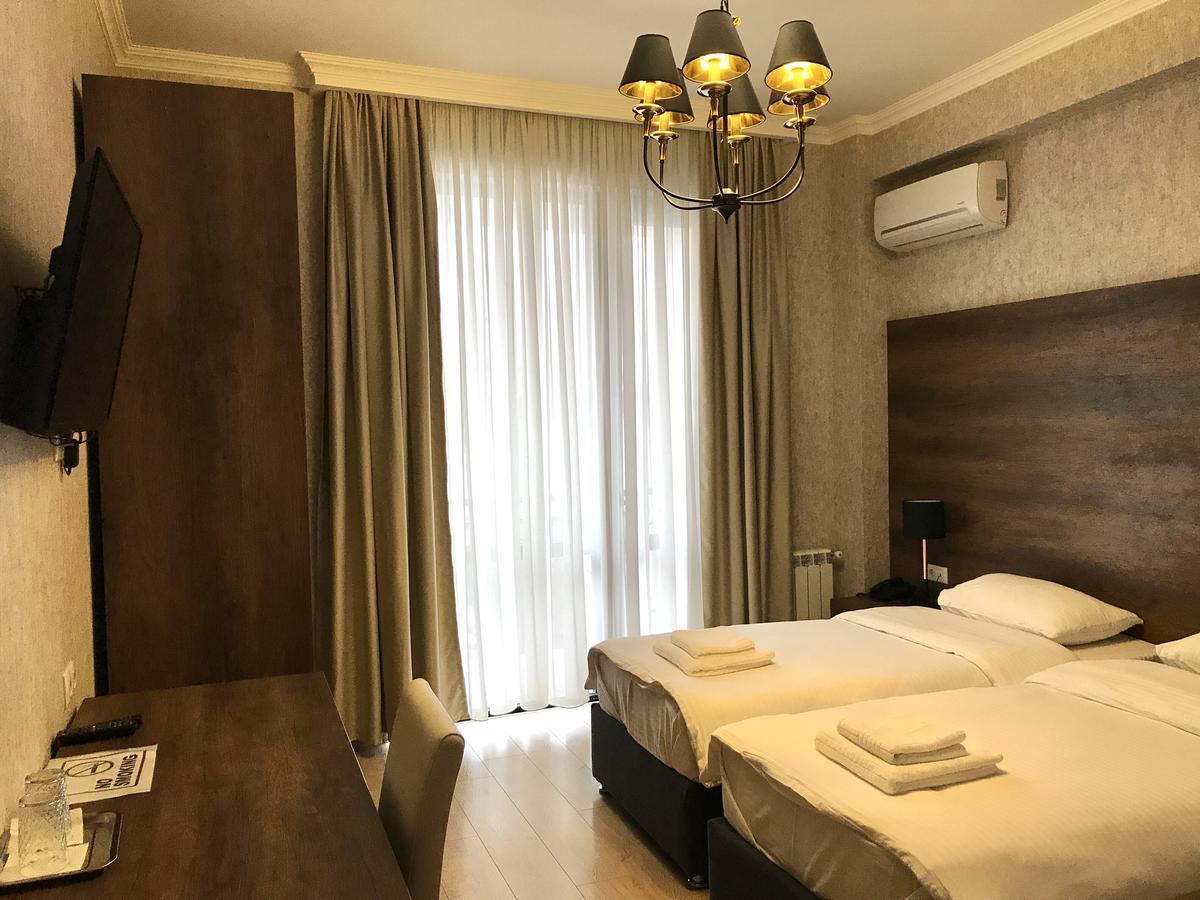Eleon Boutique Hotel Tbiliszi Kültér fotó