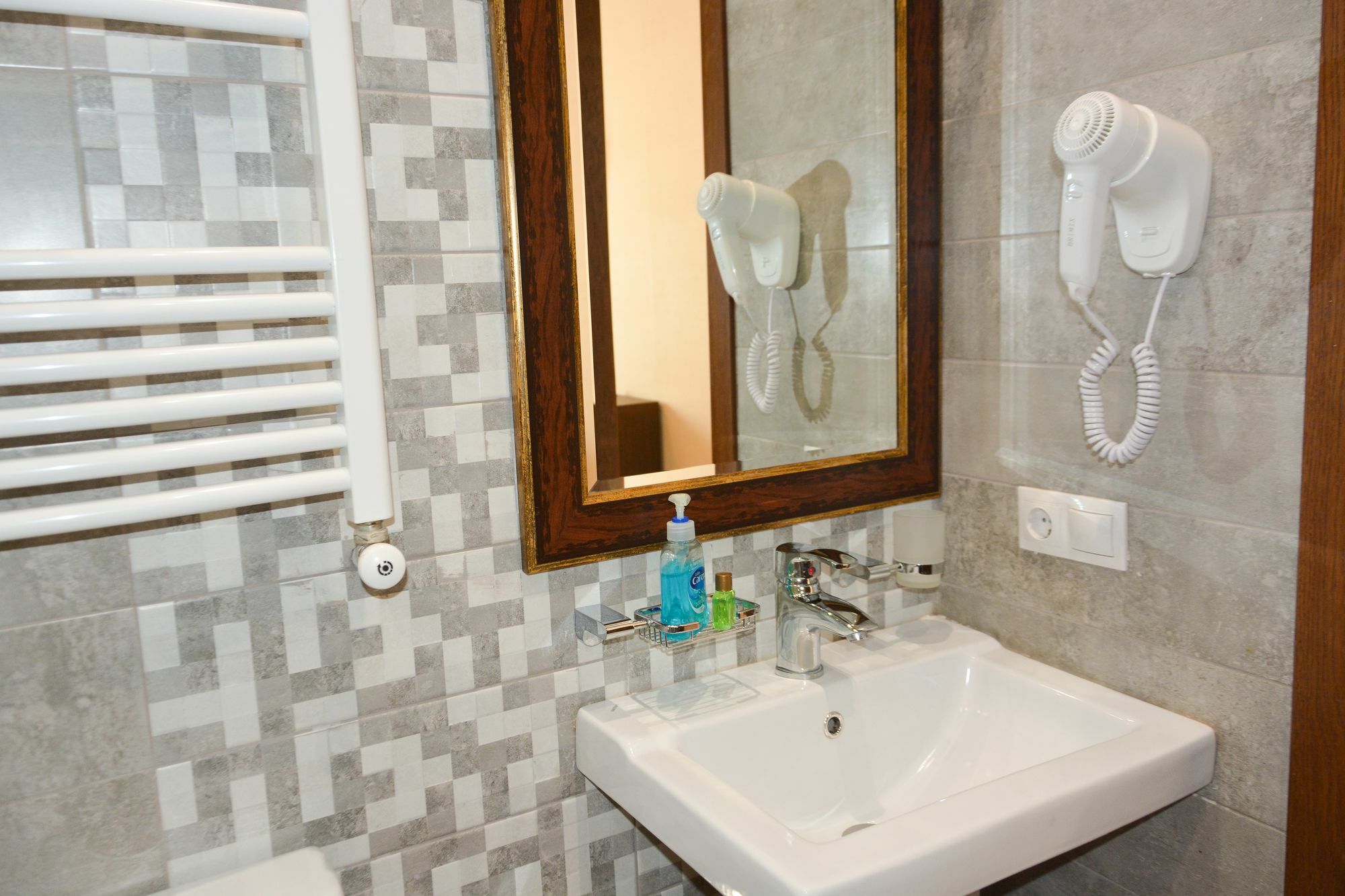 Eleon Boutique Hotel Tbiliszi Kültér fotó