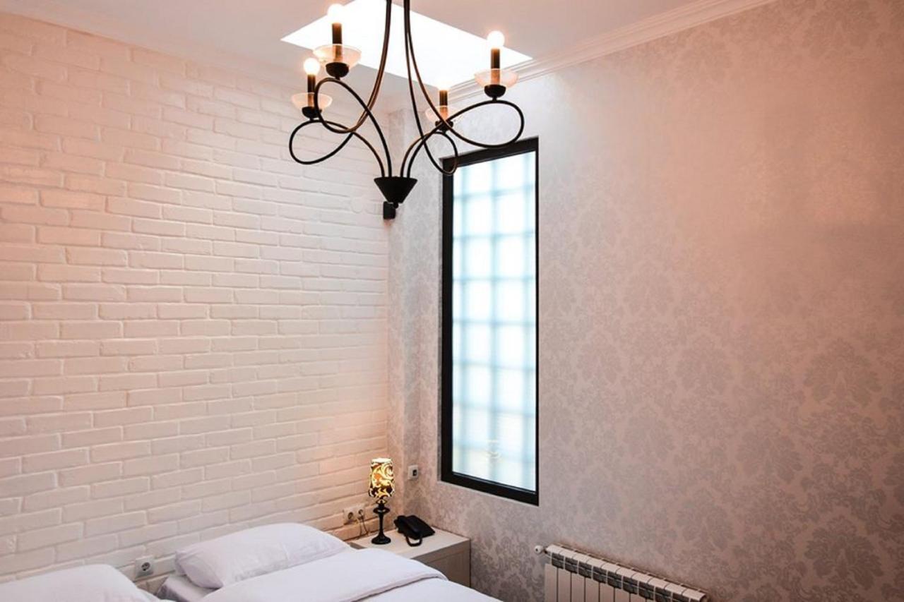 Eleon Boutique Hotel Tbiliszi Kültér fotó